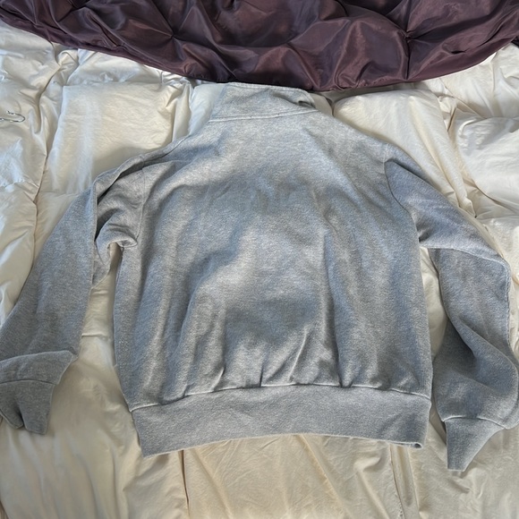 Brandy Melville pull over - Picture 5 of 5